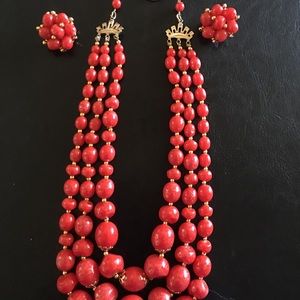 Beautiful Red necklace & earrings